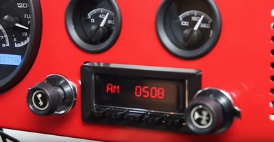 Setting the Clock on Your RetroSound Radio